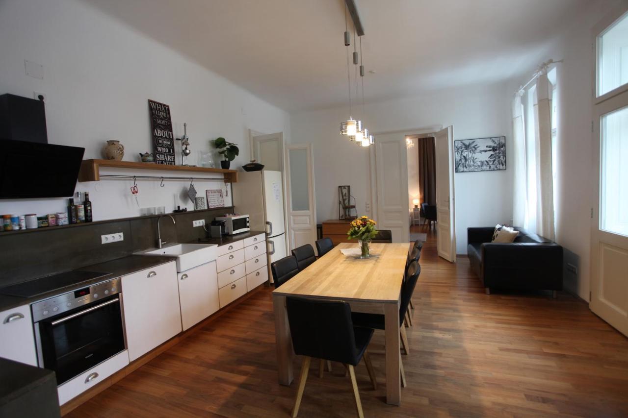 Casa Nostra - Ausgefallene Wohnung Am Augarten Wien Ngoại thất bức ảnh