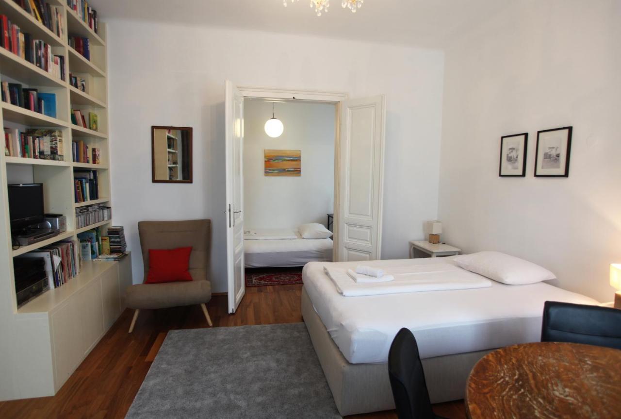 Casa Nostra - Ausgefallene Wohnung Am Augarten Wien Ngoại thất bức ảnh